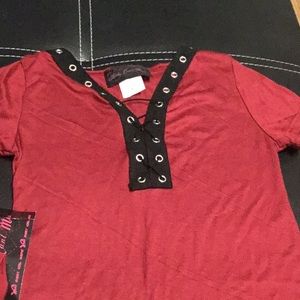 This is a very cute shirt for 4 year old girl